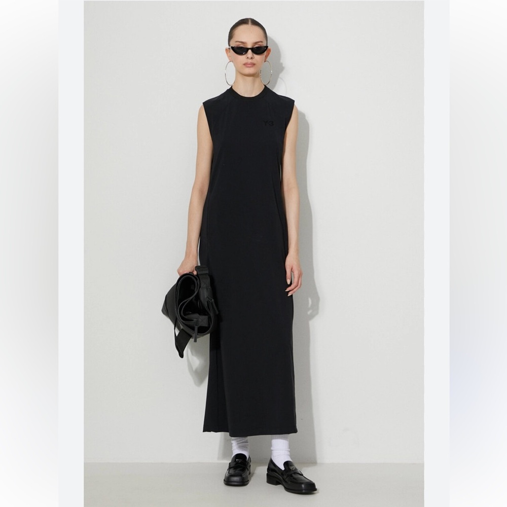 Beautiful and cool Y3 adidas Yohji Yamamoto dress. Stripes and cut out at back.